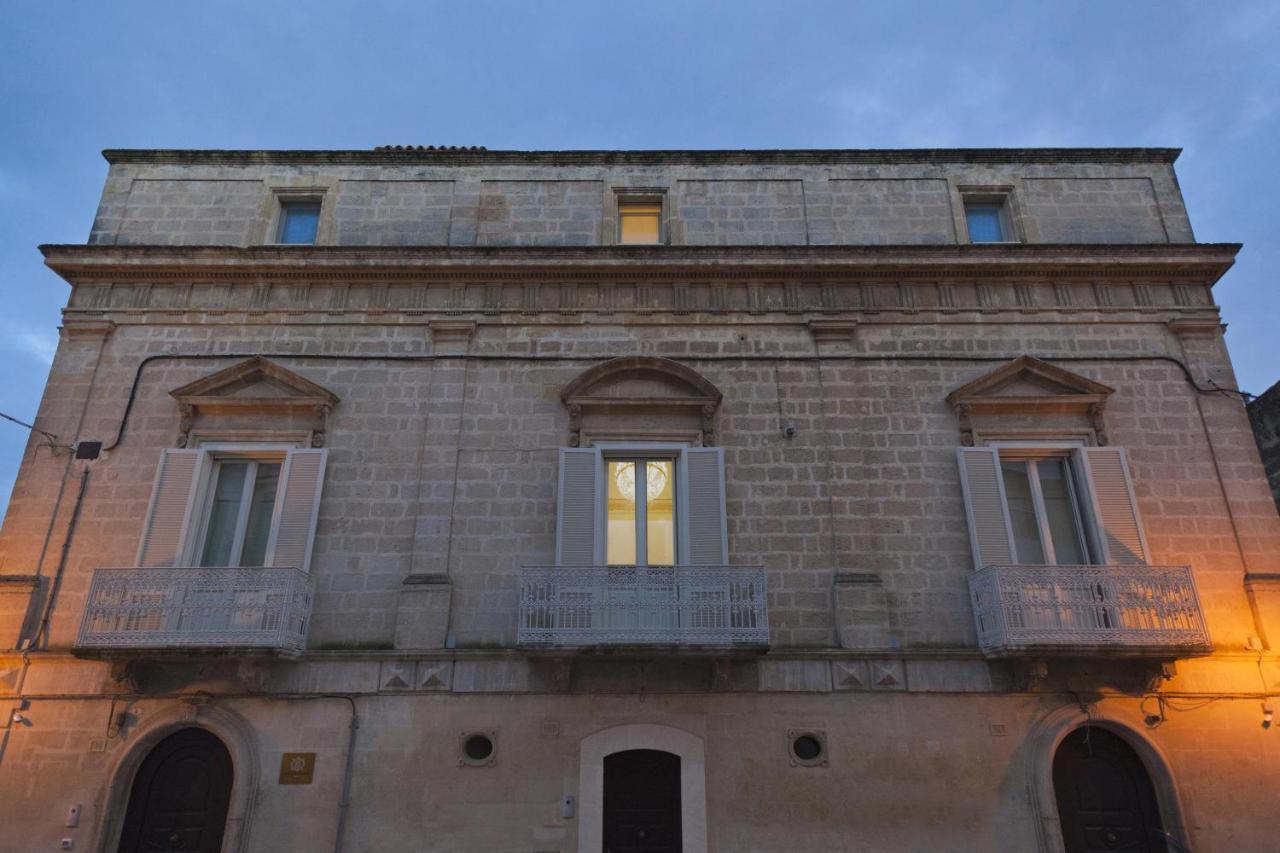 Santa Cesarea Residence Luxury Suite - La Vetta Del Sasso Barisano Matera Luaran gambar
