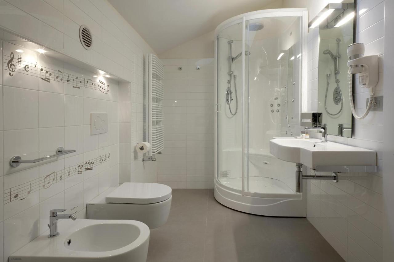 Santa Cesarea Residence Luxury Suite - La Vetta Del Sasso Barisano Matera Luaran gambar