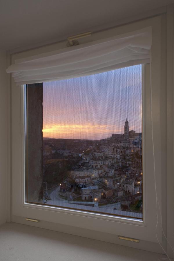 Santa Cesarea Residence Luxury Suite - La Vetta Del Sasso Barisano Matera Luaran gambar