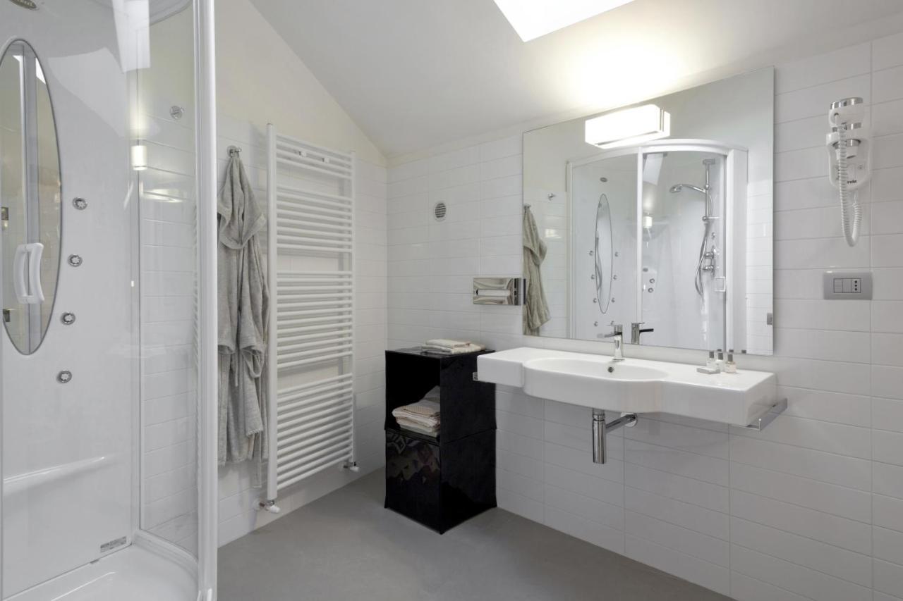 Santa Cesarea Residence Luxury Suite - La Vetta Del Sasso Barisano Matera Luaran gambar
