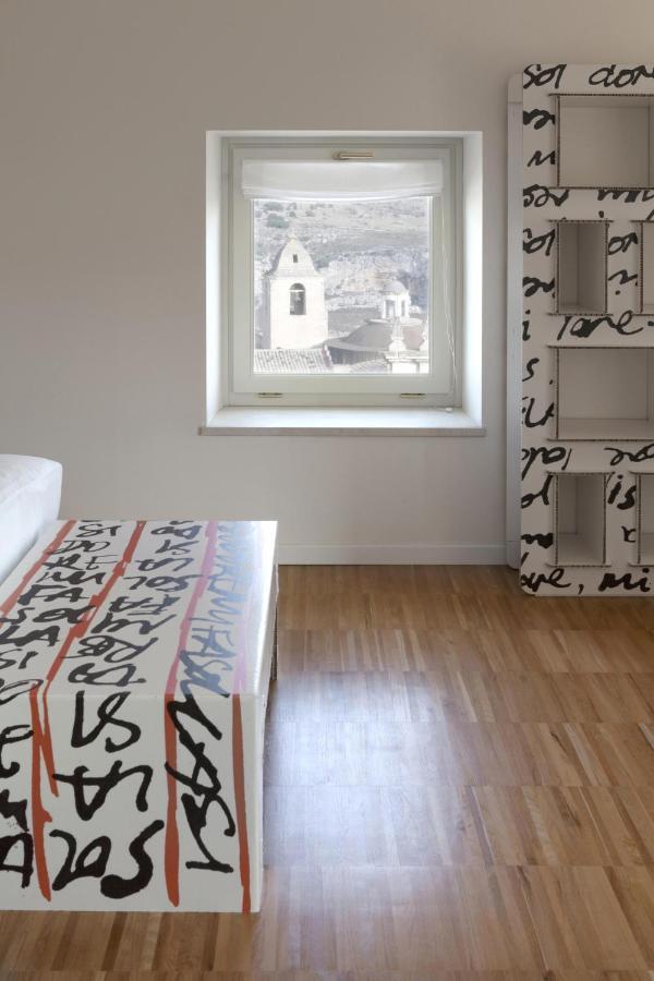 Santa Cesarea Residence Luxury Suite - La Vetta Del Sasso Barisano Matera Luaran gambar